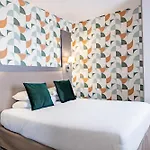 Western Saint Claude Hotel 3*