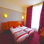 Western Saint Claude Péronne