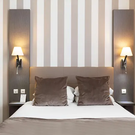 Western Saint Claude Szálloda 3*