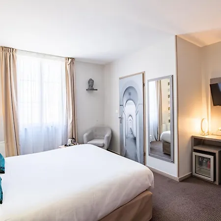 Western Saint Claude Hotel