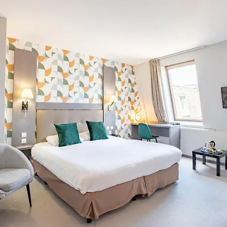 Western Saint Claude 3*