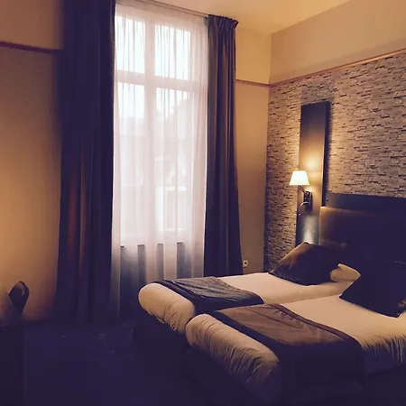 Western Saint Claude 3* Péronne