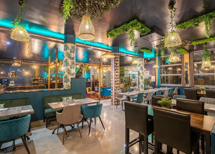 Western Saint Claude