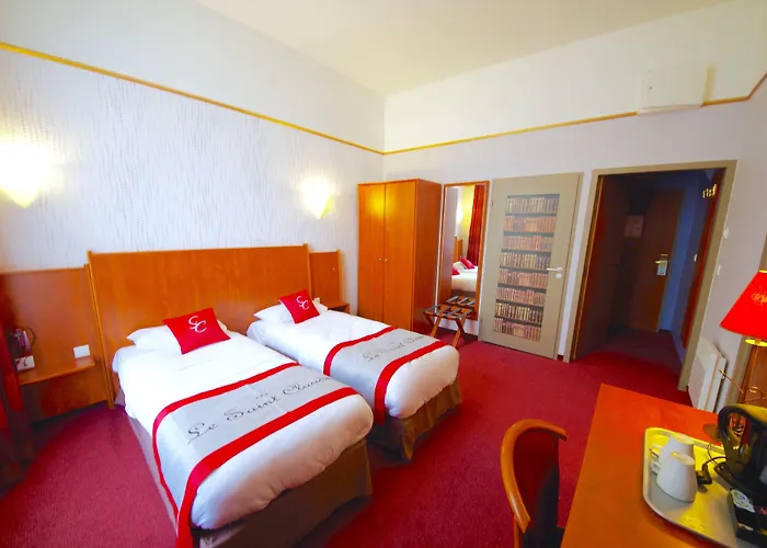 Hotel Western Saint Claude 3*