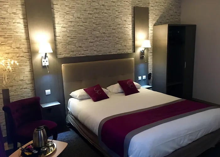 Western Saint Claude 3*